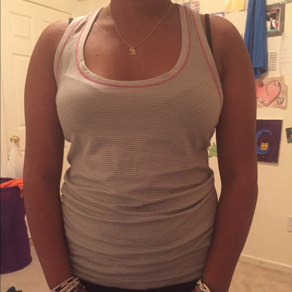 Danskin Now grey & pink work out tank top