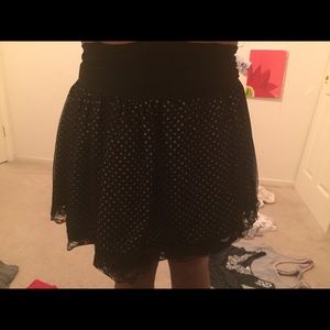 Forever 21 black and white polk a dot skirt
