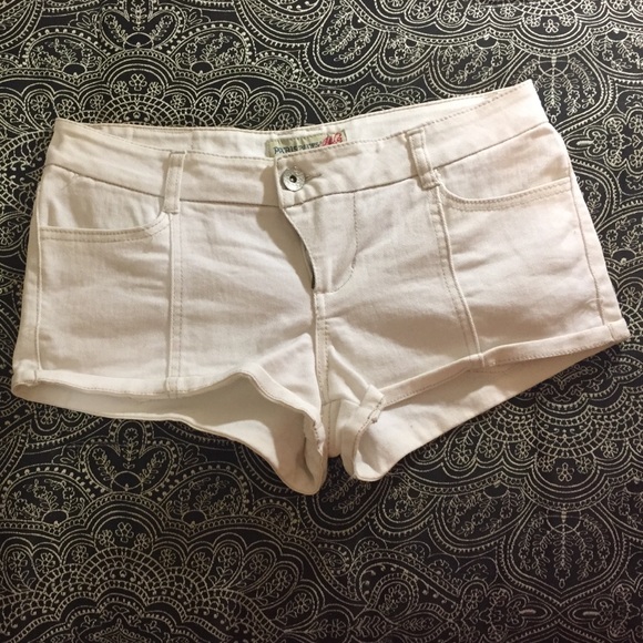 Paris Blues white shorts