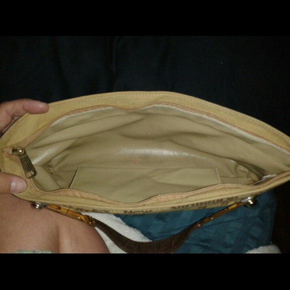 Hand Bag - Picture 2 of 3