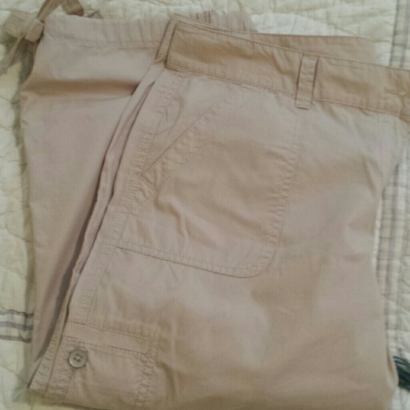 LOFT khaki Capri with tie bottom