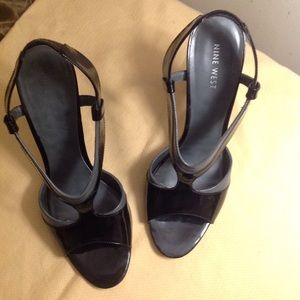 NINE WEST SZ 8.5 💥Addl 20% off if u bundle!!!💥