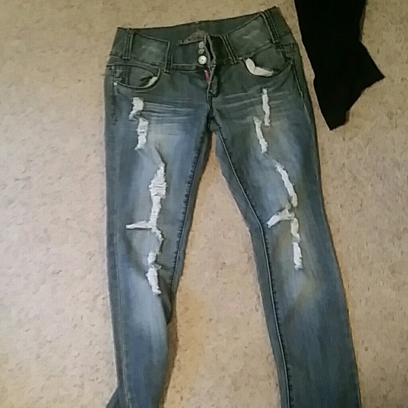 Blue jeans - Picture 1 of 1