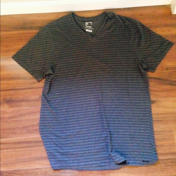 On the byas tee shirt v neck