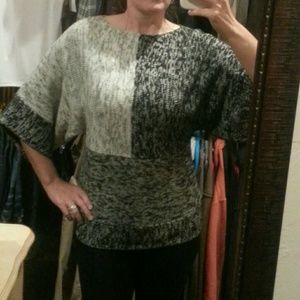 Black and white Sweater