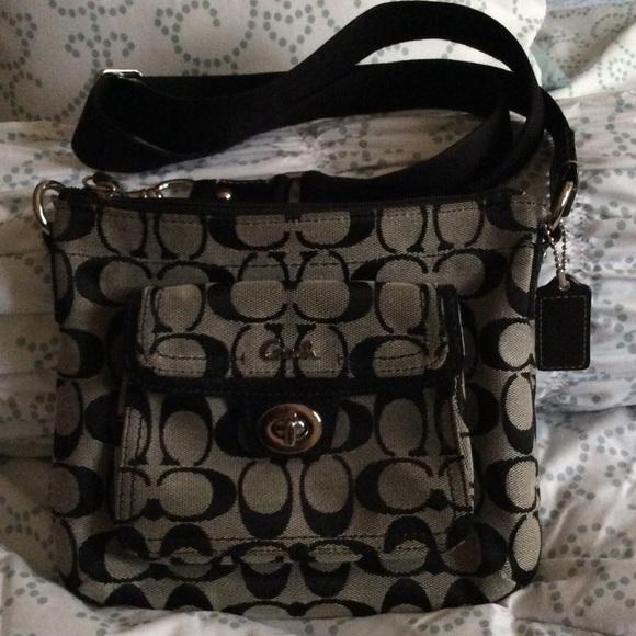 Handbag
