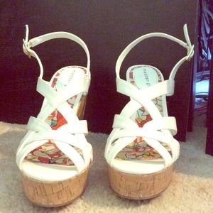 Madden Girl Wedges