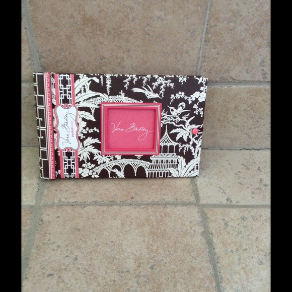 Vera Bradley mini photo album- NWOT!