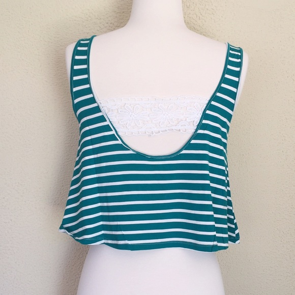 🛑CLEARANCE🛑Do what you love! Crop top - Picture 3 of 4