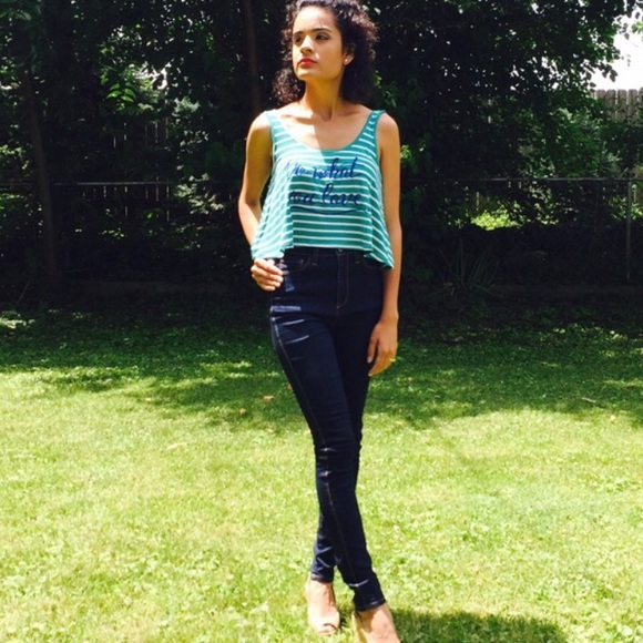 🛑CLEARANCE🛑Do what you love! Crop top - Picture 4 of 4