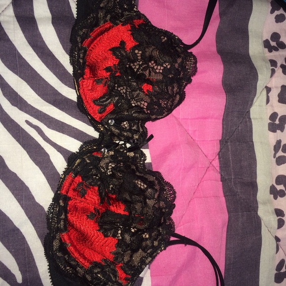 Victoria's Secret lace bra