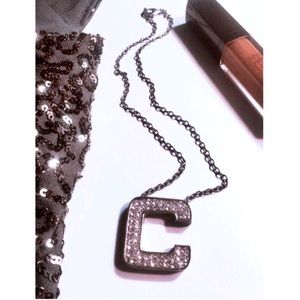 •CRYSTAL CHUNKY INTIAL C NECKLACE•