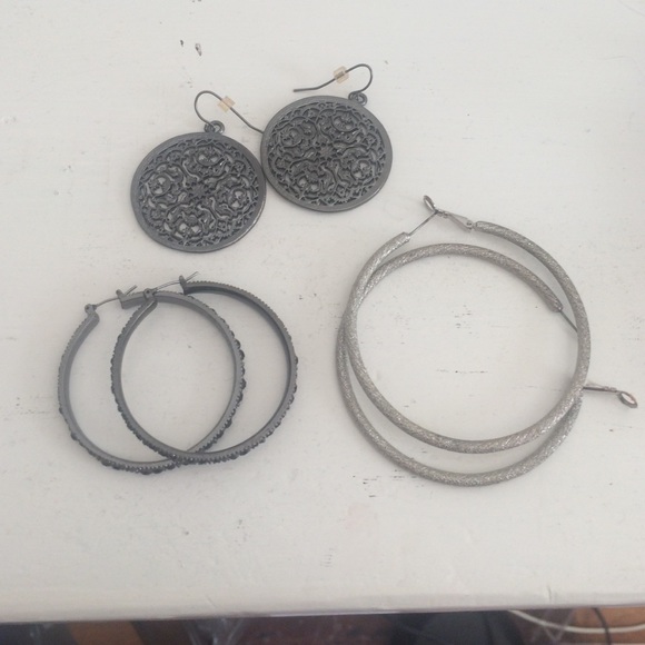 Assortment of earrings - ask for separate listing