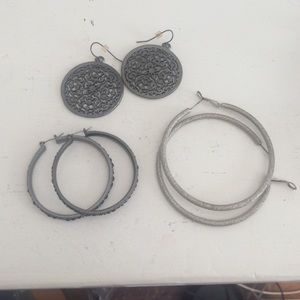 Assortment of earrings - ask for separate listing