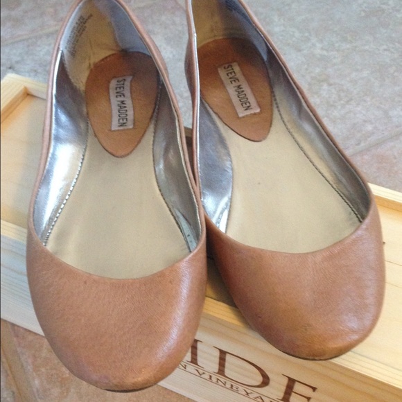 Steve Madden Flats