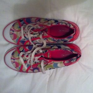 Pink coach tennis shoes