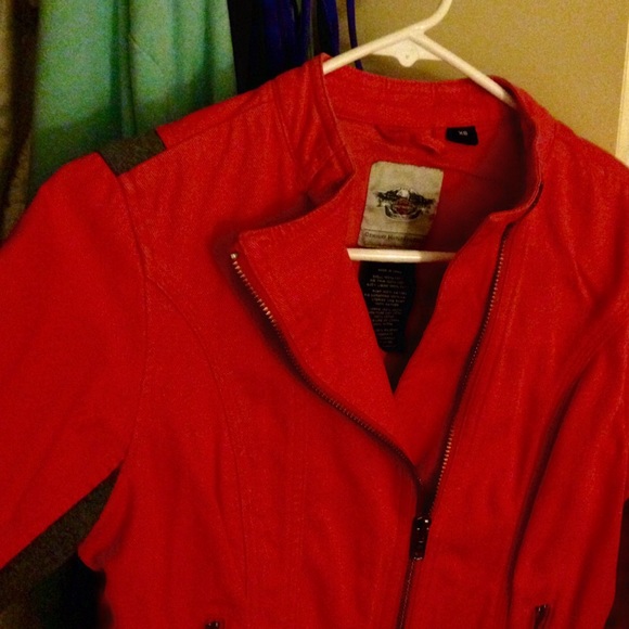 Jacket - Picture 3 of 4