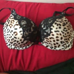VS bombshell bra!