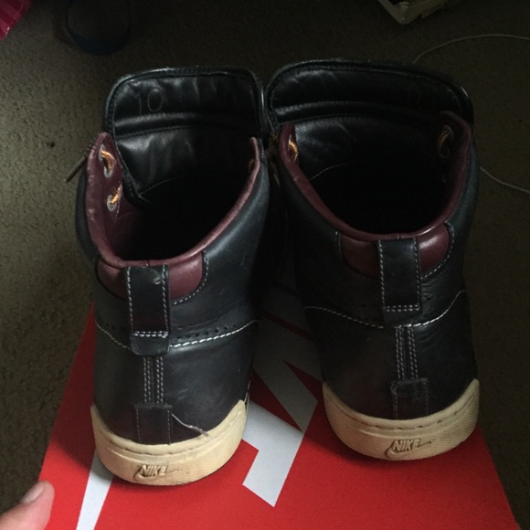 Rare pair of Nike SB's - Picture 2 of 4