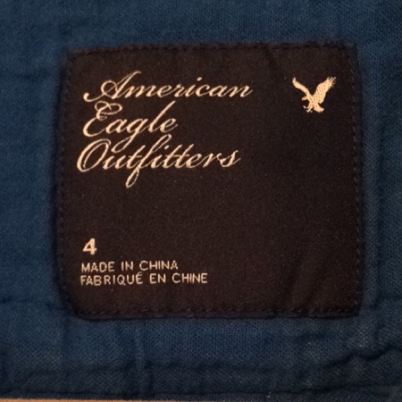 SOLD! American Eagle button up. - Picture 3 of 3