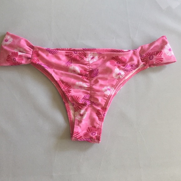 Floral bottom swimwear