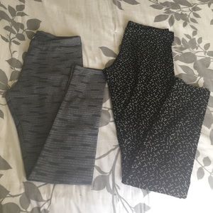 Victoria's Secret yoga pants bundle/ M