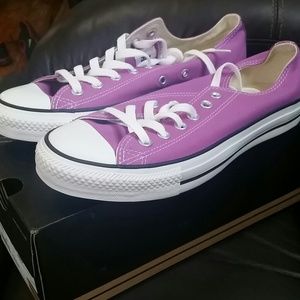 ONE SALE FOR ONE HOUR .Unisex Iris Orchid Converse