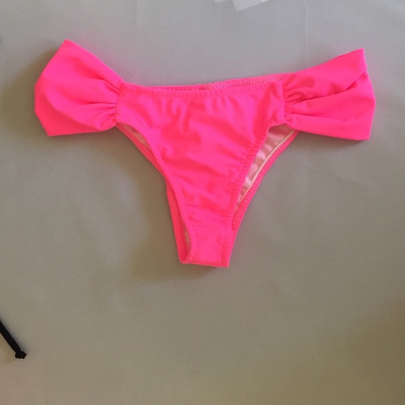 Bottom bikini