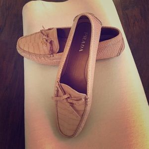 Prada driving Moccasins in pink croc skin