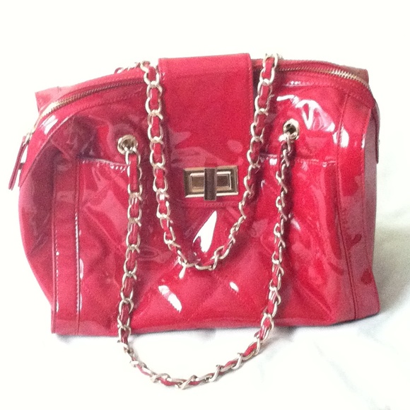 Red pattern leather handbag