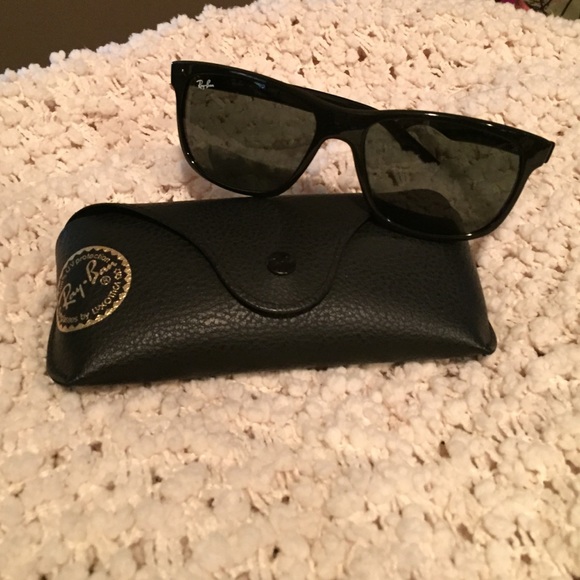 Classic Ray-Bans