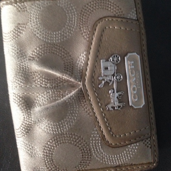 Coach wallet