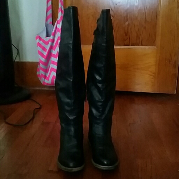 Pleather boots - Picture 1 of 3