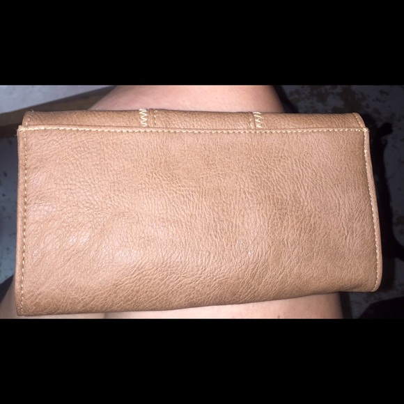 BNWT WALLET FROM MACY'S - Picture 2 of 4