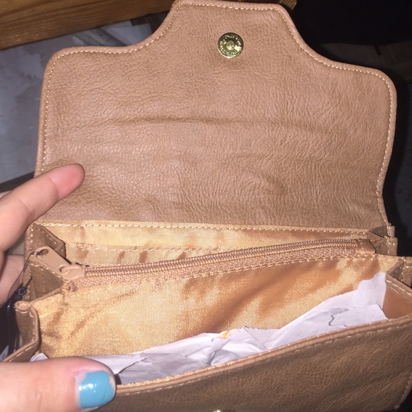 BNWT WALLET FROM MACY'S - Picture 3 of 4