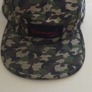 Diamond supply hat