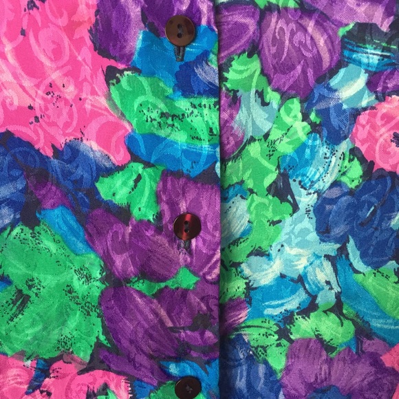 ❗️SOLD❗️Floral Vintage Shirt😻 - Picture 3 of 4