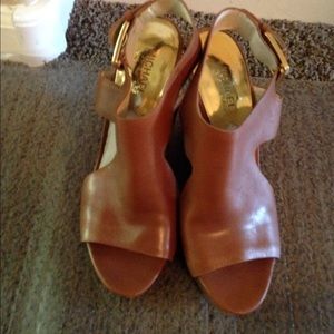 Michael Kors wedges size 8