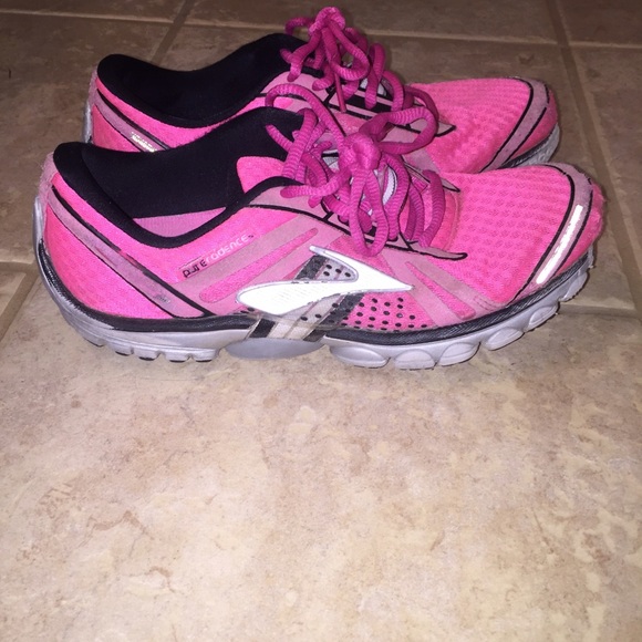 brooks pure cadence running shoe