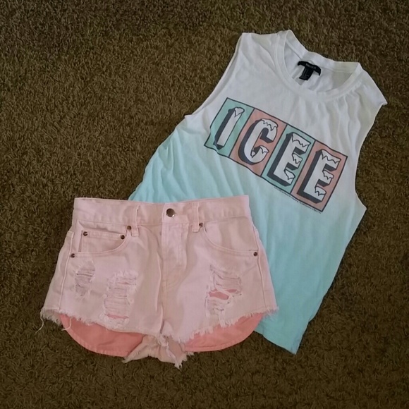 Forever 21 Other - BUNDLE! high wasted shorts& tank top
