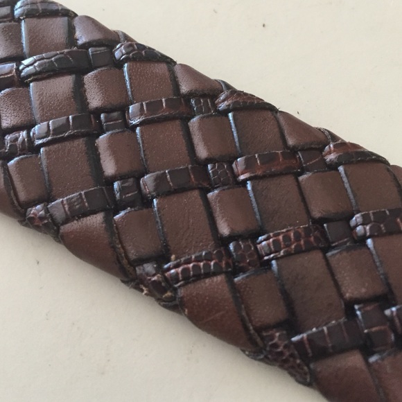 Cole Haan belt - Picture 3 of 4