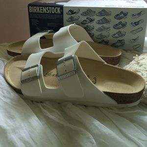 Women's Size 9 White Birkenstocks