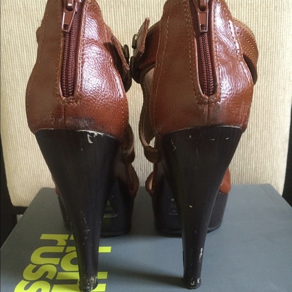 👠Cute brown platforms👠 - Picture 2 of 3