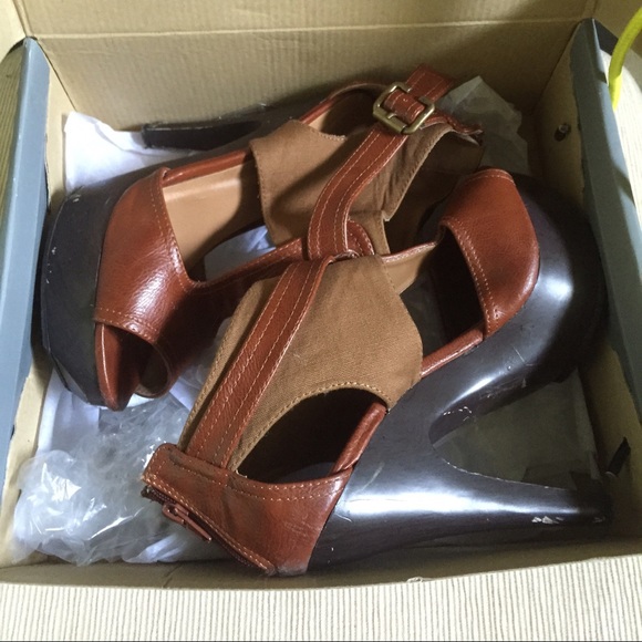 👠Cute brown platforms👠 - Picture 3 of 3