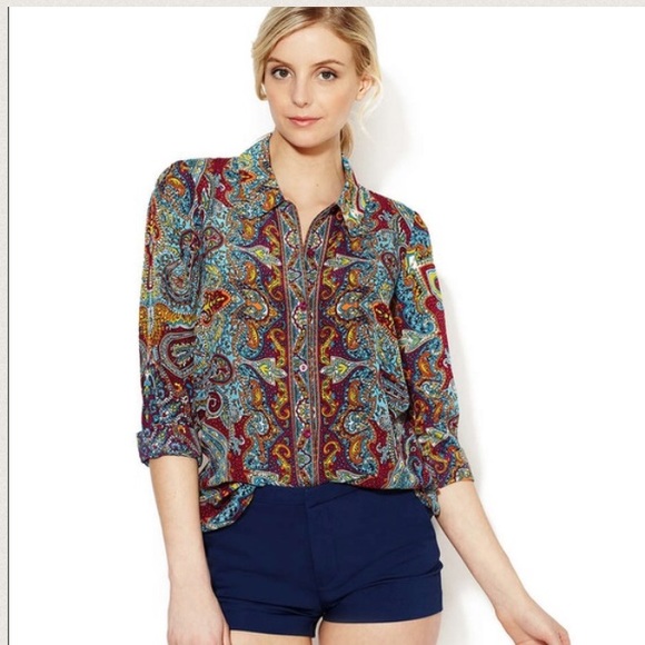 NWOT Bloomingdales Blouse