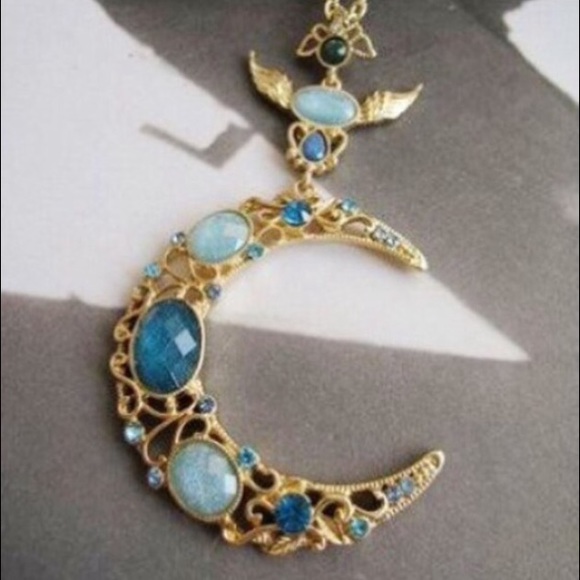 Crystal moon boho necklace - Picture 2 of 4