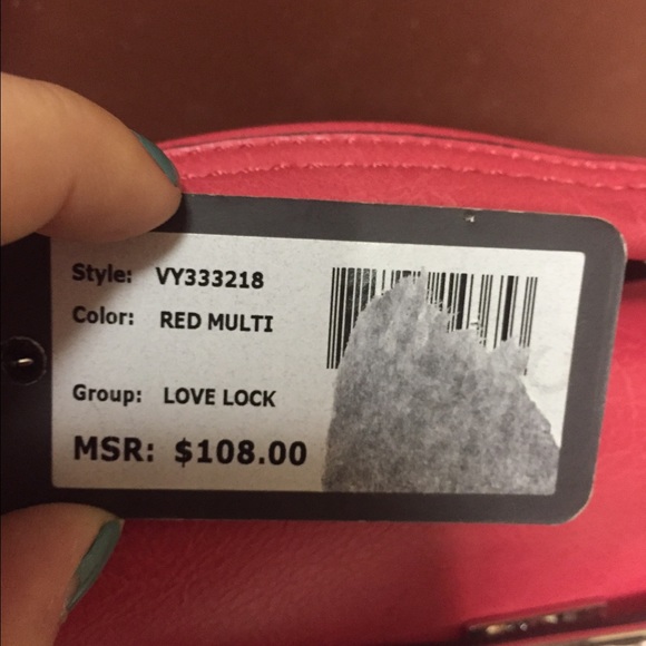 Coral Guess Purse - Picture 4 of 4