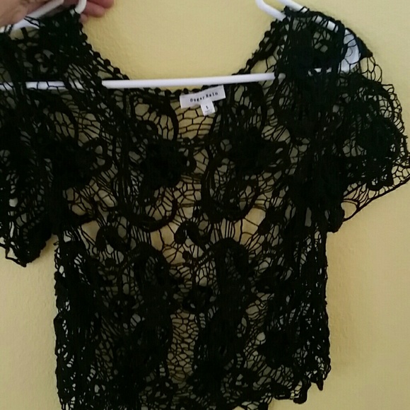 LACE TOP - Picture 2 of 2