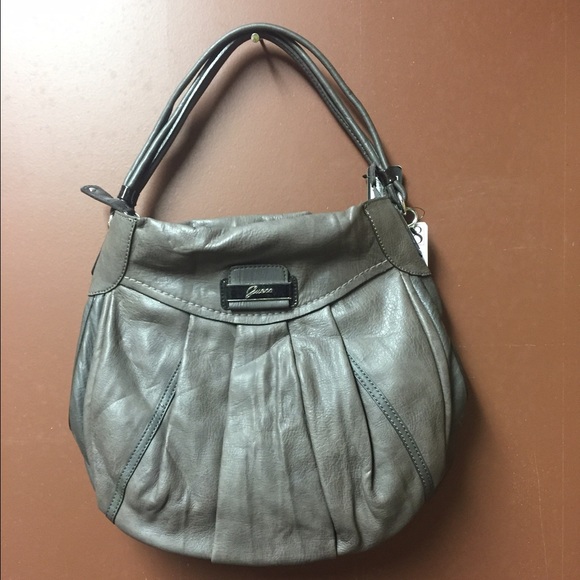 Guess Handbags - BNWT GUESS PURSE