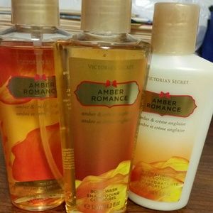 Victoria Secret Amber Romance 4.2 oz Set